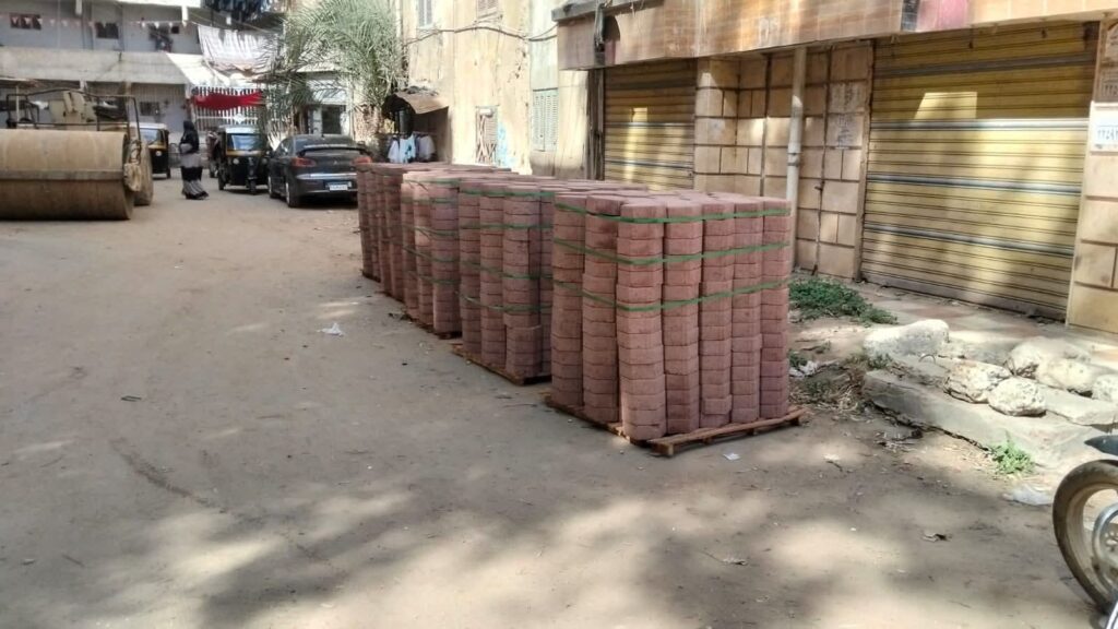 fb_img_17716771795158946879134624078459-1024x576 محافظ كفرالشيخ يتابع أعمال تركيب الانترلوك بسيدي سالم ضمن مشروعات الخطة الاستثمارية