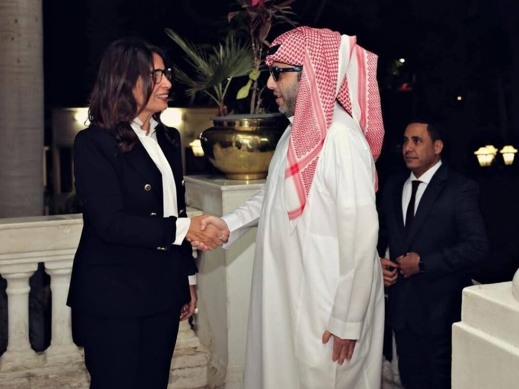 fb_img_17718869865246356114193890984087-1024x768 وزيرة الثقافة المصرية تستقبل المستشار تركي آل الشيخ رئيس مجلس إدارة الهيئة العامة للترفيه بالمملكة العربية السعودية لبحث تعزيز التعاون الثقافي والفني بين البلدين