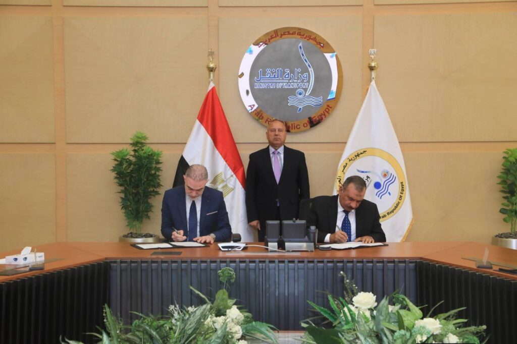 fb_img_17720987987795366231111971150440-1024x682 وزير النقل يشهد توقيع بروتوكول تعاون بين شركة القناة للتوكيلات الملاحية وشركة تراست للتجارة والنقل لإنشاء شركة مشتركة لإدارة وتشغيل سفن تجارية ذات طبيعة خاصة تعمل على خط ملاحي بين موانئ جمهورية مصر العربية وموانئ دول شرق أفريقيا