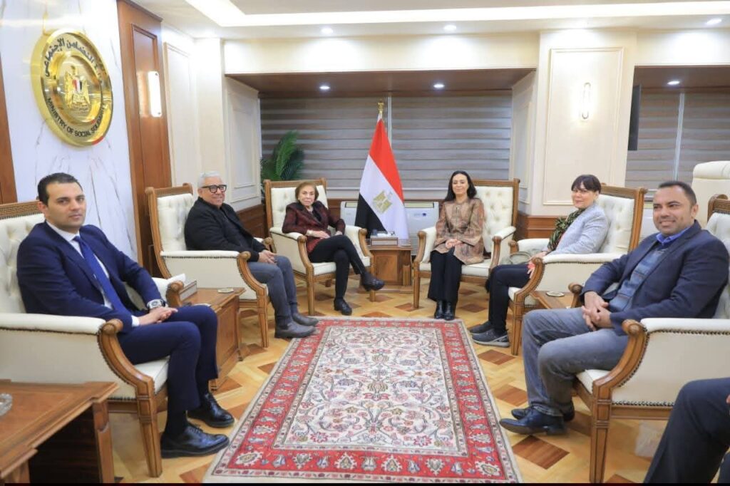 fb_img_17720988805928024198833761858422-1024x682 وزيرة التضامن الاجتماعي تلتقي وفد مهرجان أسوان الدولي لأفلام المرأة لبحث استعدادات الدورة العاشرة للمهرجان