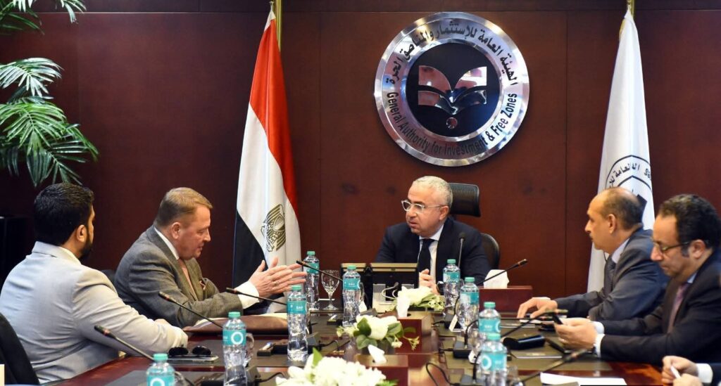 fb_img_17720990948967427207897895369753-1024x549 الهيئة العامة للاستثمار والمناطق الحرة وشركة جارديان جلاس يبحثان خطط توسع الشركة في مصر