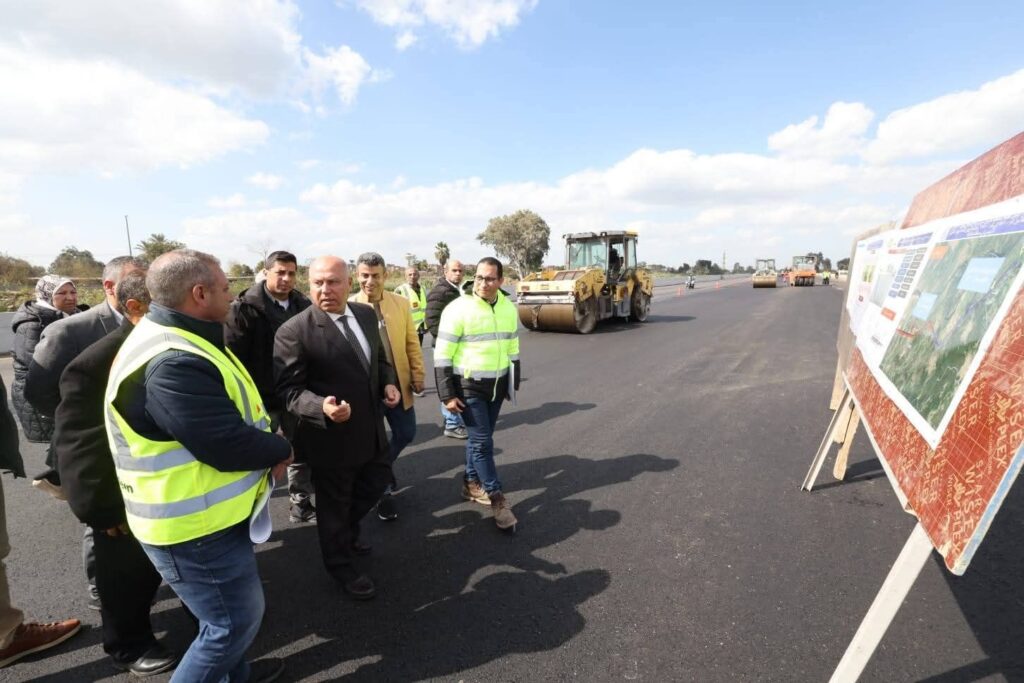 fb_img_17721840875543316293518302590949-1024x683 وزير النقل يتفقد مواقع العمل بمشروع إنشاء طريق حر شرق الرياح التوفيقي في المسافة من بنها حتى المنصورة بطول 73  كم