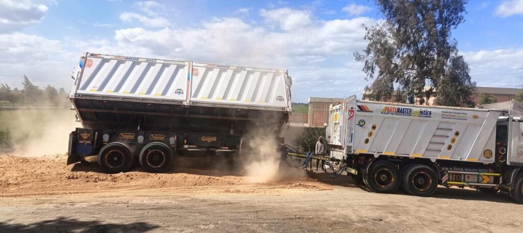 fb_img_17722687973713590125340130830126-1024x458 محافظ كفرالشيخ يوجه برصف طريق عزبة العبد بمسير.. استجابة لأهالينا