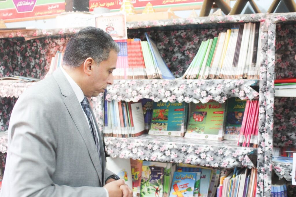 img-20260215-wa0009722049927050929151-1024x682 عطية" يتابع تسليم الكتب الدراسية ميدانياً ويشدد على حل مشاكل المدارس