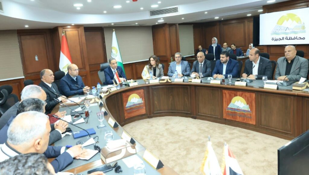 img-20260218-wa00404941297572118027909-1024x581 محافظ الجيزة يلتقي مديري المديريات الخدمية ورؤساء الأجهزة لمناقشة أجندة العمل خلال الفترة المقبلة