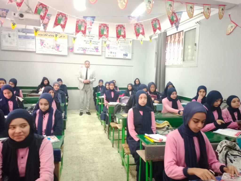 img-20260219-wa00075812637704377231719-1024x768 في أول أيام شهر رمضان الكريم… كثافة طلابية مرتفعة وانتظام التقييمات داخل مدارس كرداسة