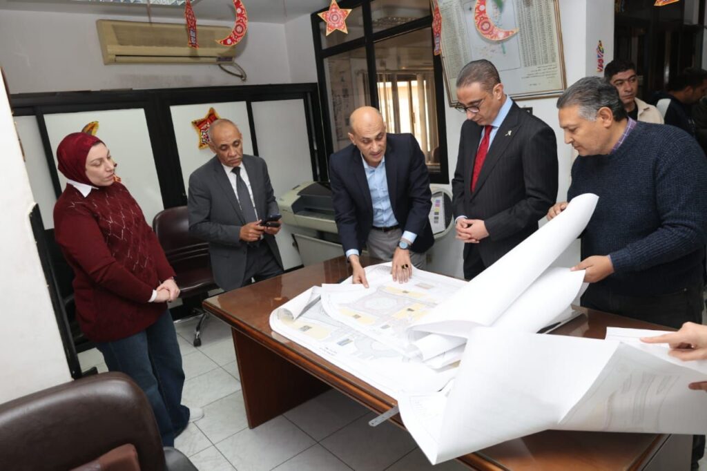 img-20260219-wa00432729844225098252936-1024x682 محافظ الجيزة يتفقد مركز معلومات شبكات المرافق للتعرف على خطط العمل والخدمات التي يقدمها المركز وسبل تحسين ورفع كفاءة آليات ونظم التشغيل