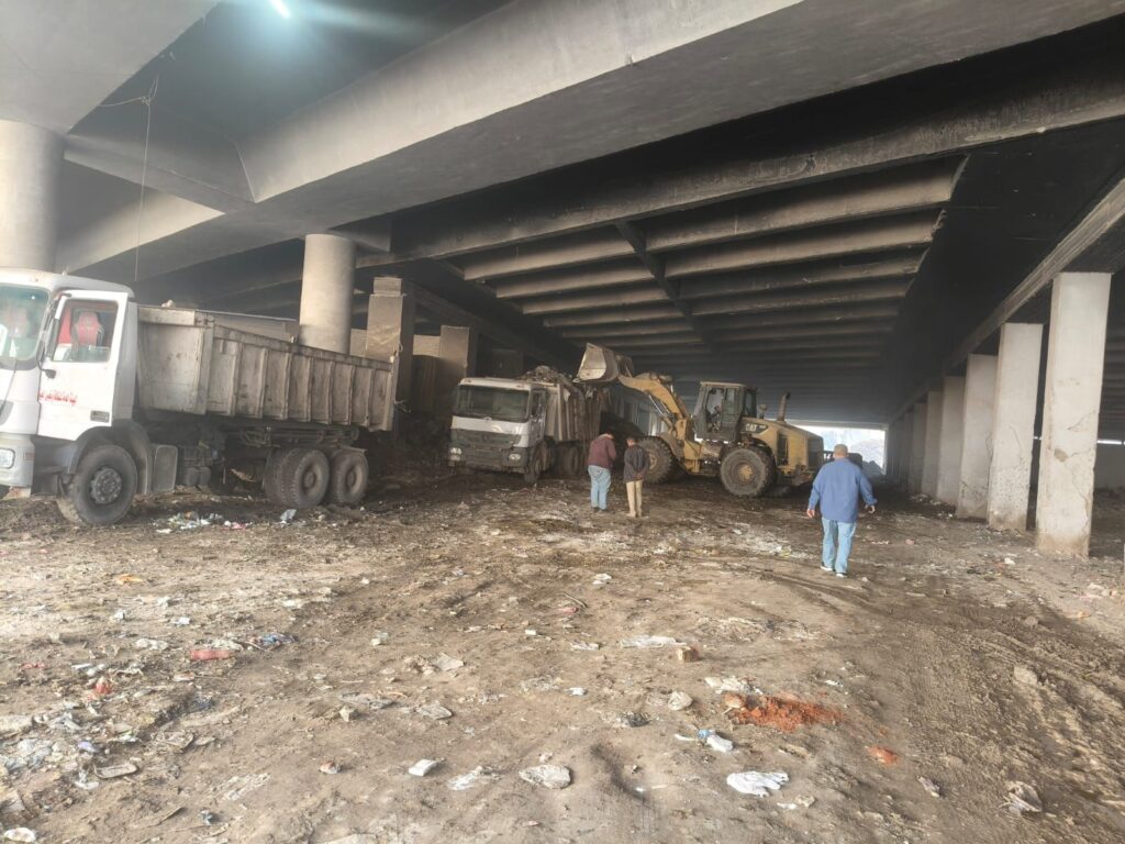 img-20260220-wa00707718191169518038699-1024x768 محافظة الجيزة ترفع 1060 طن مخلفات من انفاق العشاروة بالعمرانية والريس ببولاق الدكرور