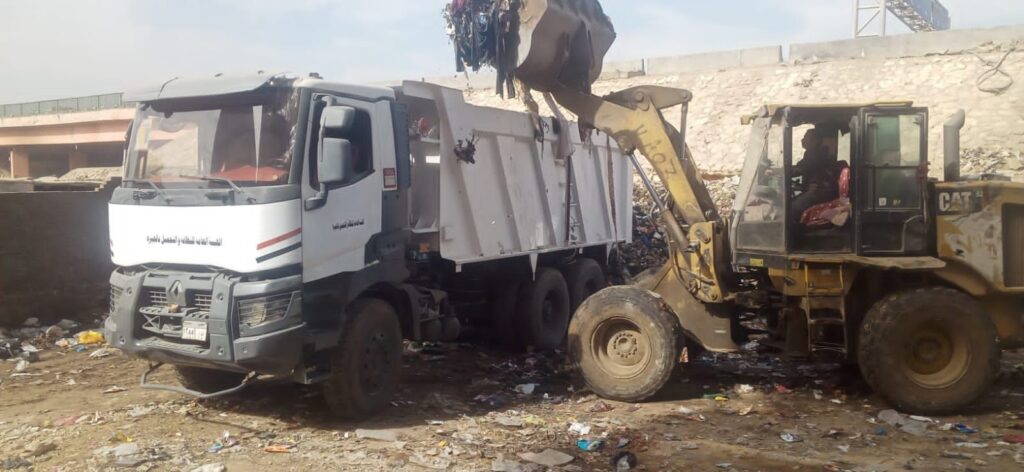 img-20260220-wa00715788552587306027900-1024x472 محافظة الجيزة ترفع 1060 طن مخلفات من انفاق العشاروة بالعمرانية والريس ببولاق الدكرور