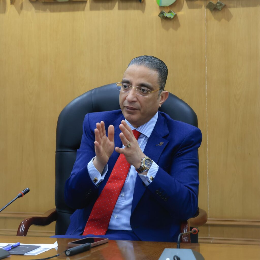 img-20260222-wa00292472476649985431997-1024x1024 في أولى لقاءاته لمتابعة نسب تنفيذ الخطة الاستثمارية للعام المالي 2025 / 2026