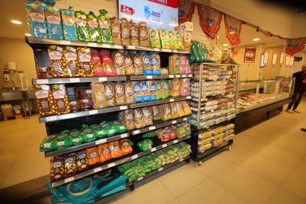 10003791526400194999220270992-1024x683 محافظ كفرالشيخ يقود حملة مفاجئة للرقابة على الأسعار بالمنافذ والسلاسل التجارية