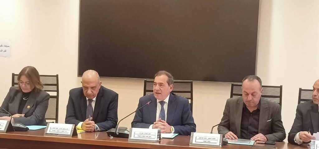 fb_img_1772451886038279709932797868134-1024x480 قبل حضوره اجتماع لجنة الطاقة والبيئة بمجلس النواب.