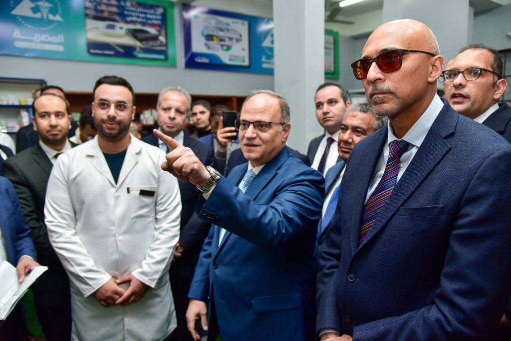 fb_img_17726380611888892950700727579575-1024x683 رئيس هيئة الدواء المصرية يطلق المرحلة الأولى من منظومة التتبع الدوائي بصيدلية إسعاف الجيزة