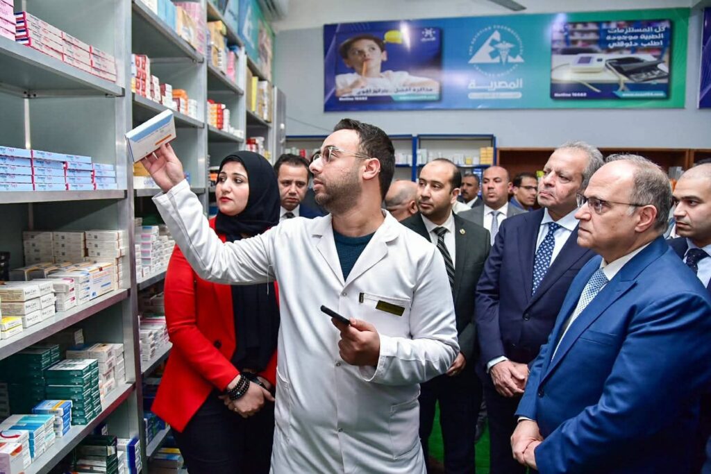 fb_img_17726380661443726688591412729349-1024x683 رئيس هيئة الدواء المصرية يطلق المرحلة الأولى من منظومة التتبع الدوائي بصيدلية إسعاف الجيزة