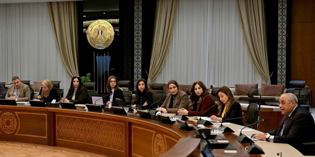 fb_img_17726984321835900570982502330367-1024x512 لتسريع وتيرة تنفيذ برنامج الطروحات الحكومية: