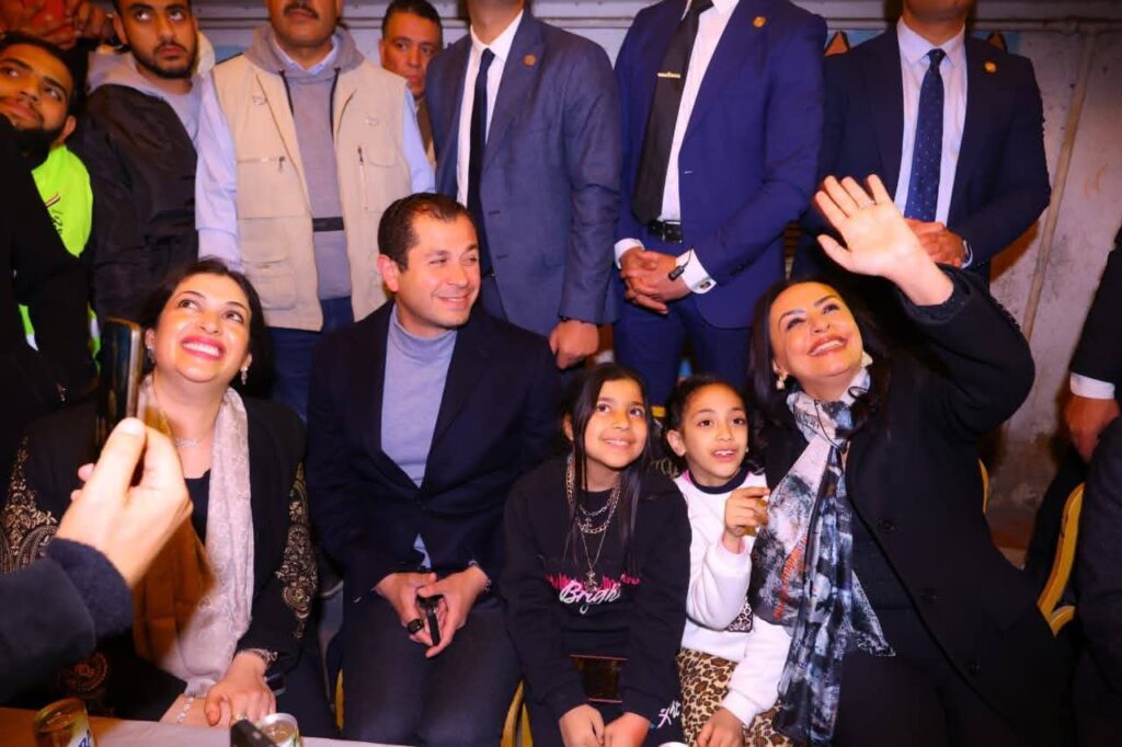 fb_img_17726991405356649540464557960896-1024x682 وزيرة التضامن الاجتماعي تتفقد الاستعدادات النهائية لإفطار المطرية.. وتعلن تدشين مؤسسة شباب 15 رمضان.. والأهالي يتوجهون بالشكر للسيد رئيس الجمهورية