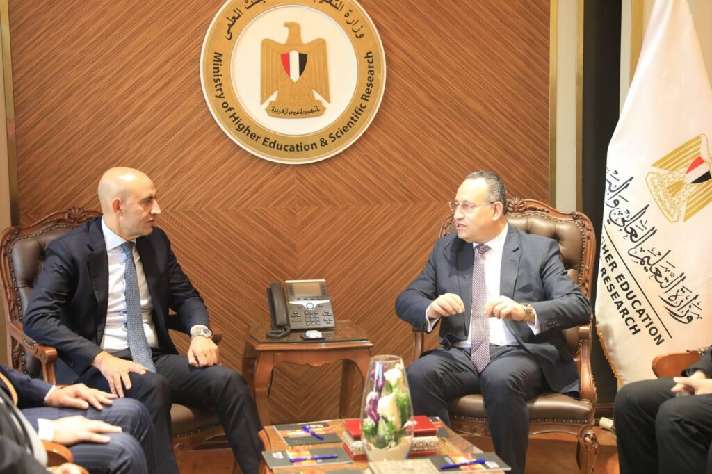 fb_img_17727000116764738170728827911843-1024x682 وزيرا التعليم العالي والتربية والتعليم يبحثان تعزيز التكامل المؤسسي بين الوزارتين وتطوير آليات التنسيق المشترك