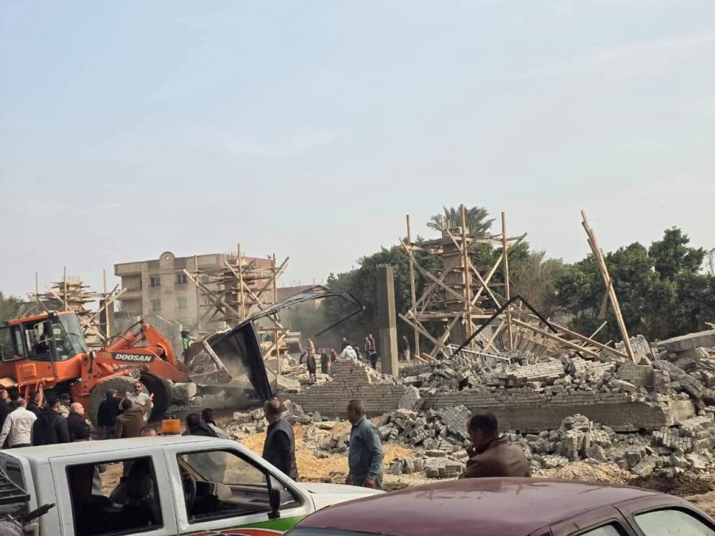 fb_img_17727098146524014618101215799413-1024x768 وزيرة التنمية المحلية والبيئة تتابع جهود الأحياء في إزالة مخالفات البناء ورفع الإشغالات وتحسين مستوى النظافة بعدد من المحافظات عبر مركز سيطرة الشبكة الوطنية للطوارئ