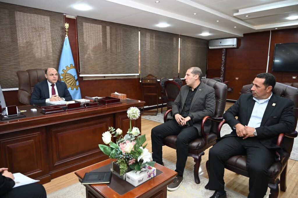 fb_img_17727352476428955166494557229869-1024x681 محافظ الغربية يستقبل وفد مؤسسة حياة كريمة ويؤكد: استمرار التعاون لدعم الأسر الأولى بالرعاية وتعزيز جهود التنمية المجتمعية بالمحافظة