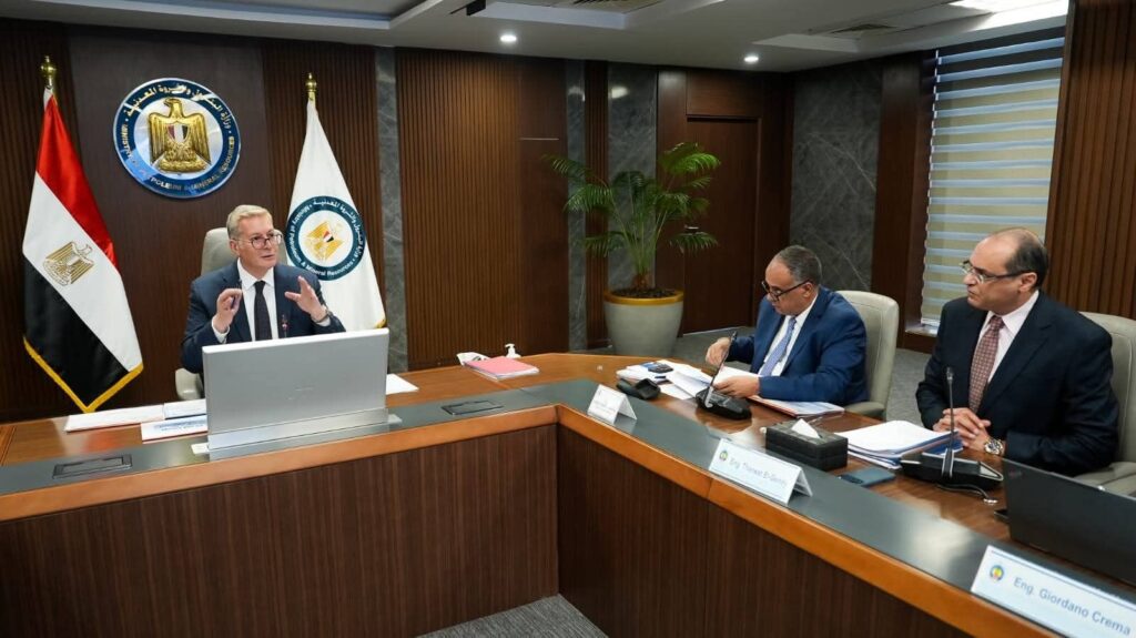 fb_img_17727872155775444605483962937571-1024x575 وزير البترول والثروة المعدنية: برنامج لتعظيم الاستفادة من موارد حقل ظهر بالتعاون مع شركاء الاستثمار