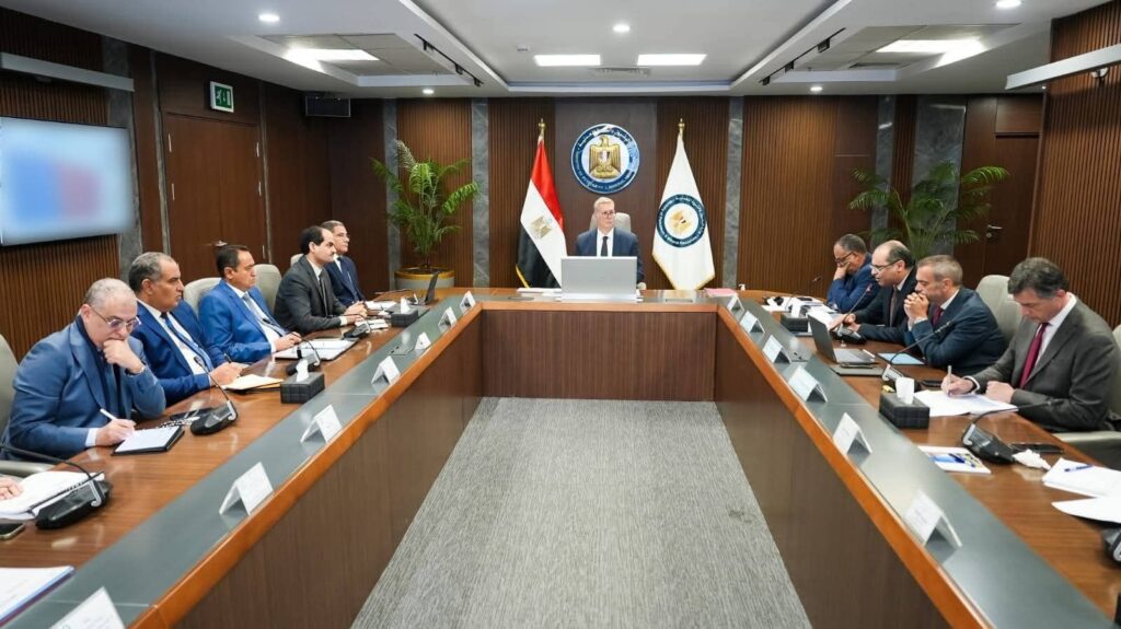 fb_img_177278722381863259158203997628-1024x575 وزير البترول والثروة المعدنية: برنامج لتعظيم الاستفادة من موارد حقل ظهر بالتعاون مع شركاء الاستثمار