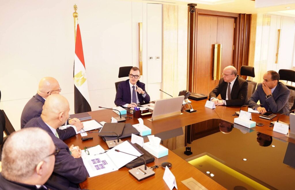 fb_img_17728743925785830111428411881333-1024x659 وزير التخطيط والتنمية الاقتصادية يوجه بإعادة توجيه استثمارات “بنك الاستثمار القومي” و“إن آي كابيتال” لتعظيم أثر التنمية وتمويل البنية التحتية ودعم الشركات الناشئة