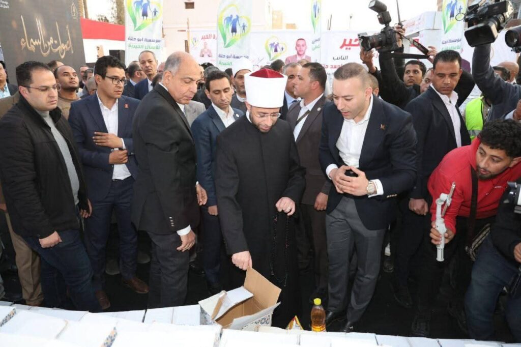 fb_img_177295542264754783052502929387-1024x682 وزير الأوقاف ومحافظ المنيا يشهدان افتتاح مسجد الشيخ محمد دوداي ويتفقدان قوافل الخير ويشاركان في الفعاليات الرمضانية