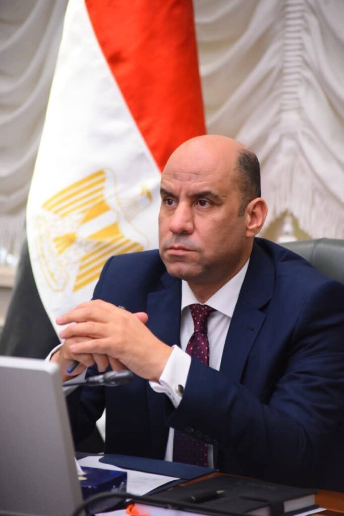 fb_img_17729597856683204450285335388820-682x1024 تعزيز علاقات العمل أولوية لوزارة العمل..وشراكة متوازنة بين أصحاب الأعمال والعمال لدعم الإنتاج والاستقرار