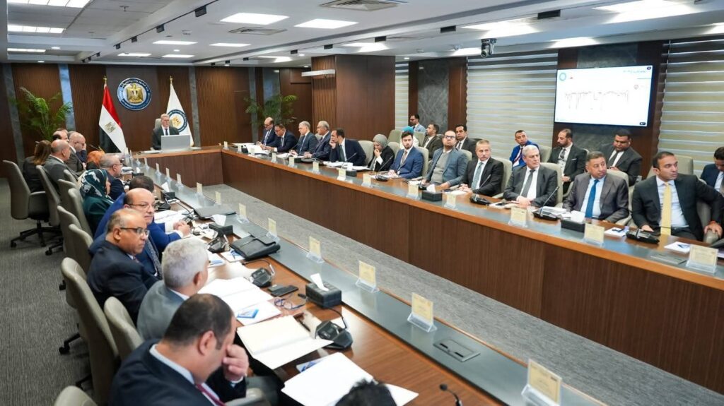 fb_img_17729843755741372615816978717452-1024x575 خلال الجمعية العامة لشركة إيثيدكو.. وزير البترول والثروة المعدنية يشيد بمنتجات الشركة ويؤكد قدرتها على المنافسة عالميًا