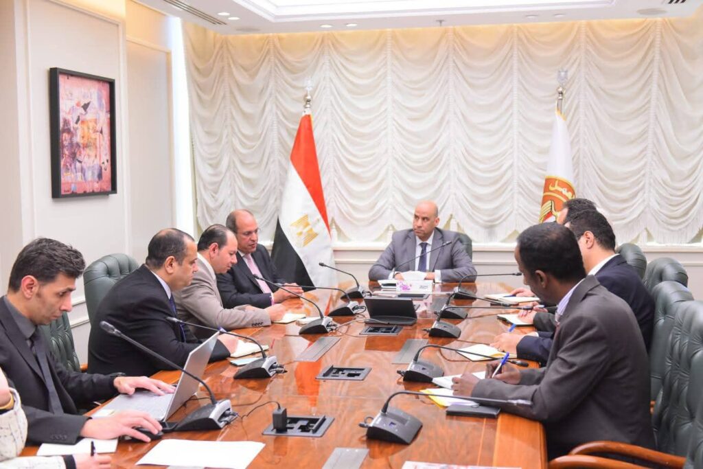 fb_img_17731378921341667355590450955836-1024x683 تنفيذًا لتوجيهات فخامة الرئيس السيسي:النجاح الحقيقي لا يقتصر على تخريج شباب جدد فقط بل في تأهيلهم و توفير فرص عمل لهم…