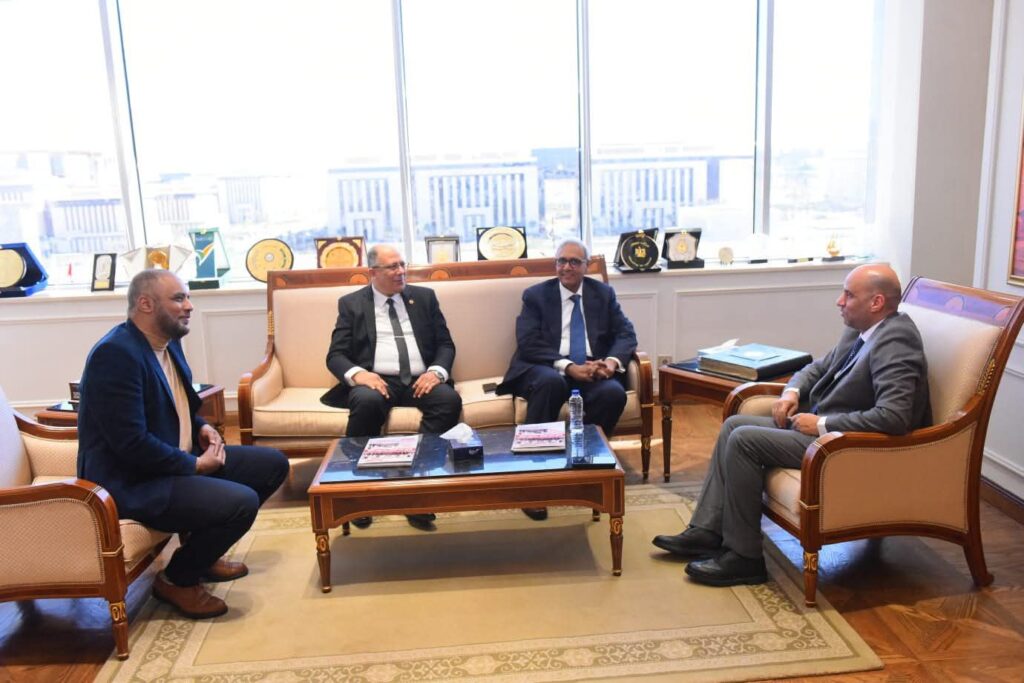 fb_img_17732240735765780338217859524387-1024x683 للتشجيع على الاستثمار وتوطين الخبرات الصناعية وتوفير فرص العمل..