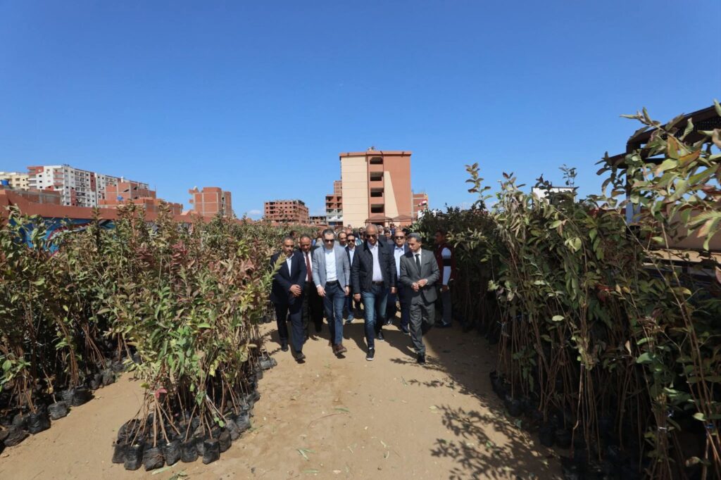 fb_img_17732299299777536434910243906168-1024x682 محافظ كفرالشيخ يغرس أول شجرة مثمرة بمدرسة الدمرداش للتعليم الأساسي بالرياض ضمن فعاليات تدشين حملة لزراعة 50 ألف شجرة مثمرة بالمبادرة الرئاسية «100 مليون شجرة»