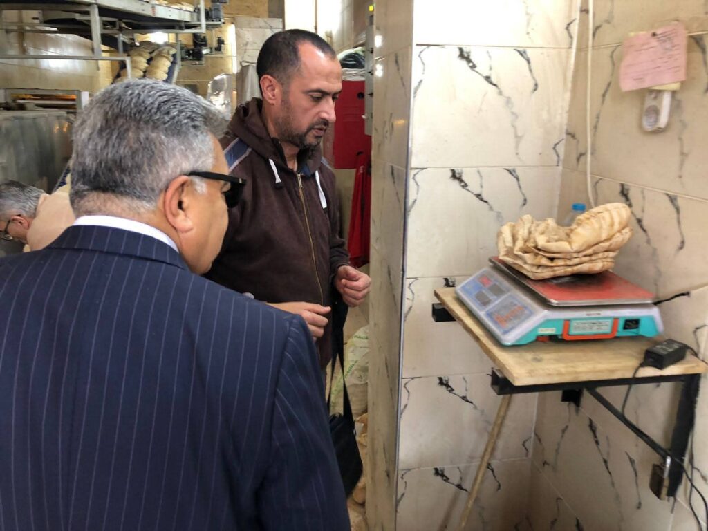 fb_img_17732312530572335851702027193397-1024x768 محافظ الدقهلية يتفقد عدد من المخابز بمدينة المنصورة لمتابعة الالتزام بالأوزان وجودة الخبز