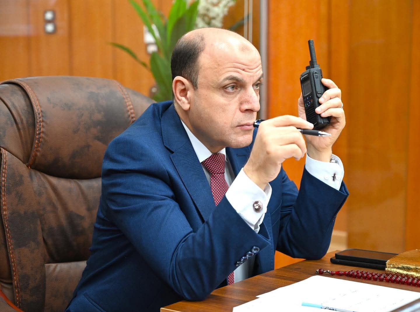 محافظ الغربية يتابع أعمال الرصف والتطوير بشارع مقابر حسن البدوي بحي أول المحلة الكبرى