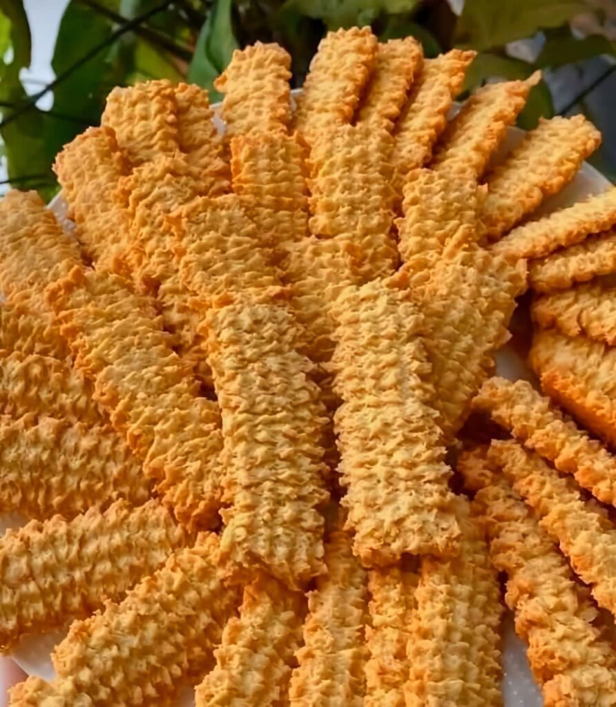 fb_img_17734882222202079869215849837885-892x1024 الطريقه الصحيحه لعمل٢كيلو دقيق للبسكويت