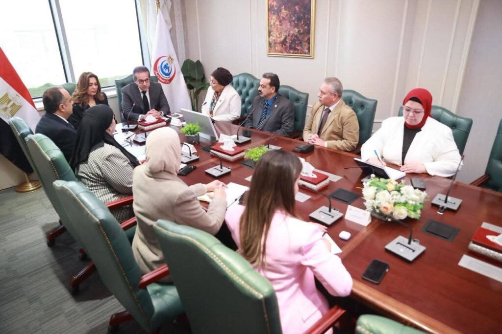fb_img_17734996725761526316848855546006-1024x683 وزيرا الصحة والتنمية المحلية يشهدان توقيع بروتوكول تعاون لدعم الاستراتيجية الوطنية للسكان والتنمية وتحسين خصائص الأسرة المصرية