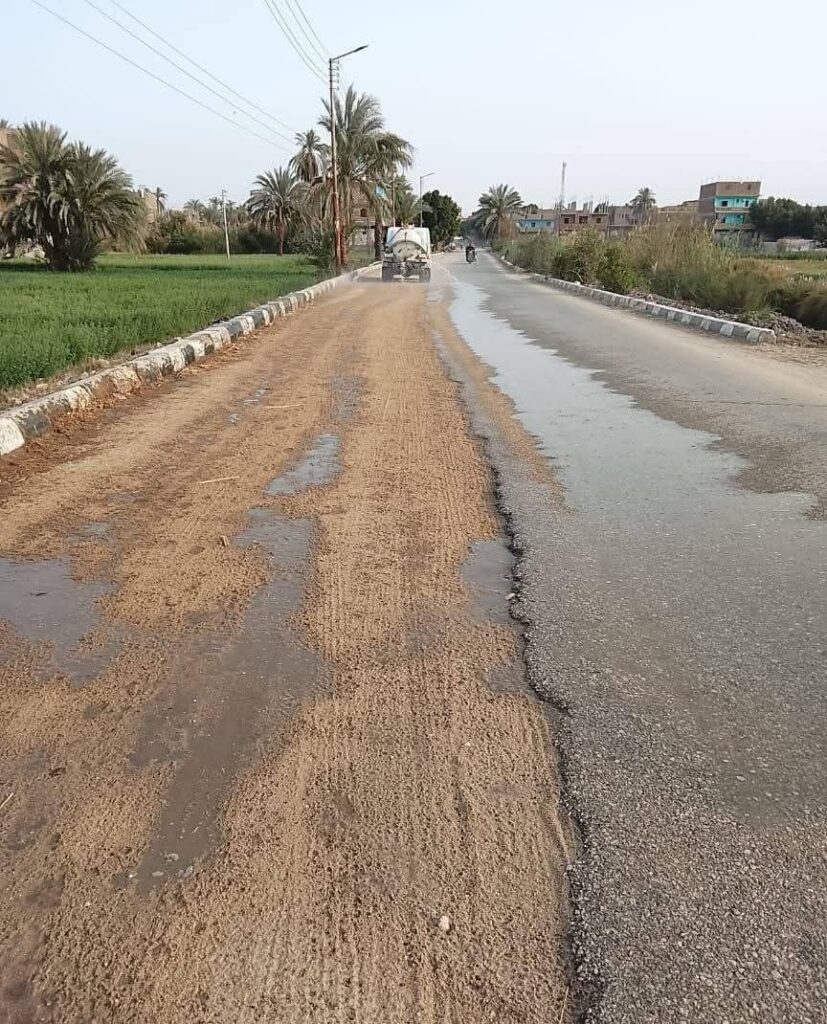 fb_img_17735004067592613459472101320889-827x1024 إزالة ٤ حالات بناء مخالف بمدينة البياضية.. وتنفيذ حملات نظافة وتمهيد للطرق بقرى المدينة