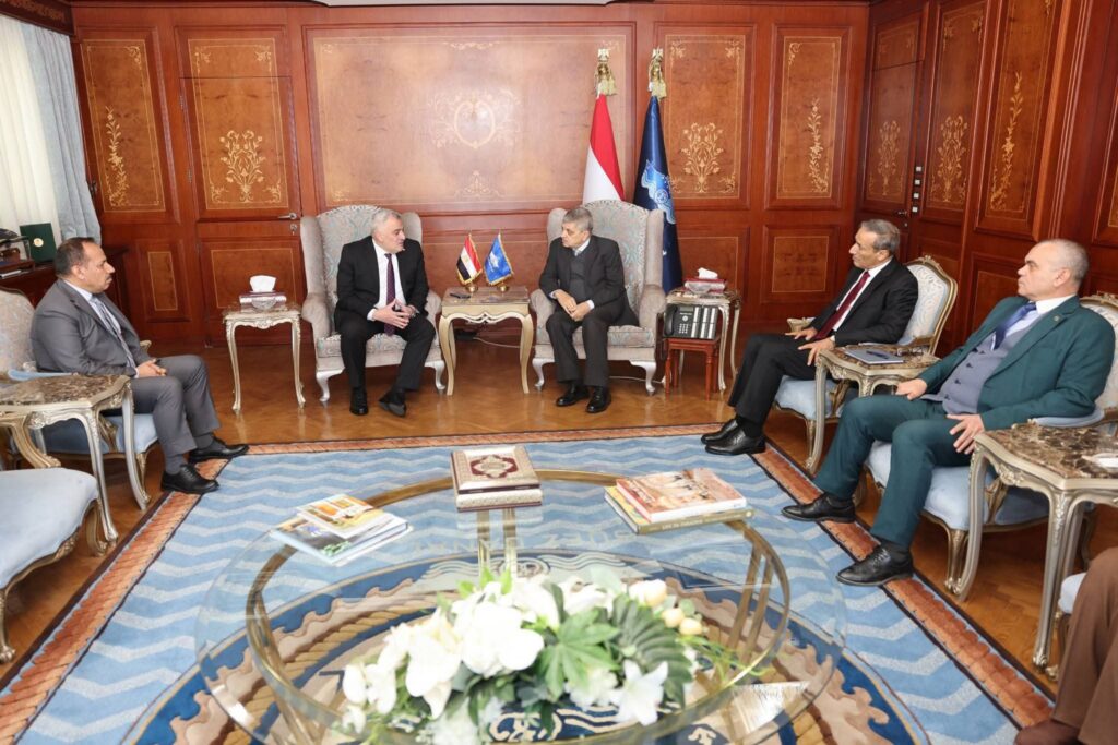 fb_img_17735004415291631217283692198320-1024x683 بهدف تنمية الثروة السمكية وفتح آفاق أوسع للتصديرالفريق أسامة ربيع يشهد توقيع بروتوكول تعاون بين شركة قناة السويس للاستزراع المائي وجهاز حماية وتنمية البحيرات والثروة السمكية