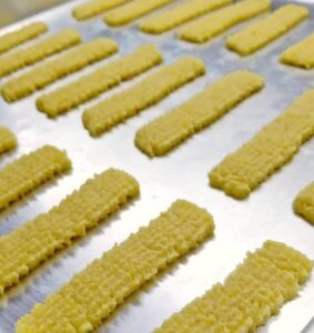 fb_img_17736498029595262704557236762778-283x300 بسكوت البرتقال المقرمش 🍊