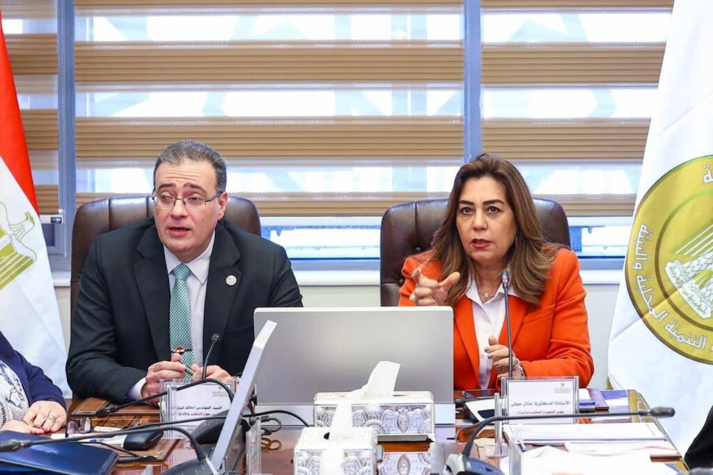 fb_img_17736503244517666741027157499666-1024x682 هيكل تنظيمي كفء يحقق الرؤية الاستراتيجية للوزارة ويراعي المشروعات البيئية بالمحافظات