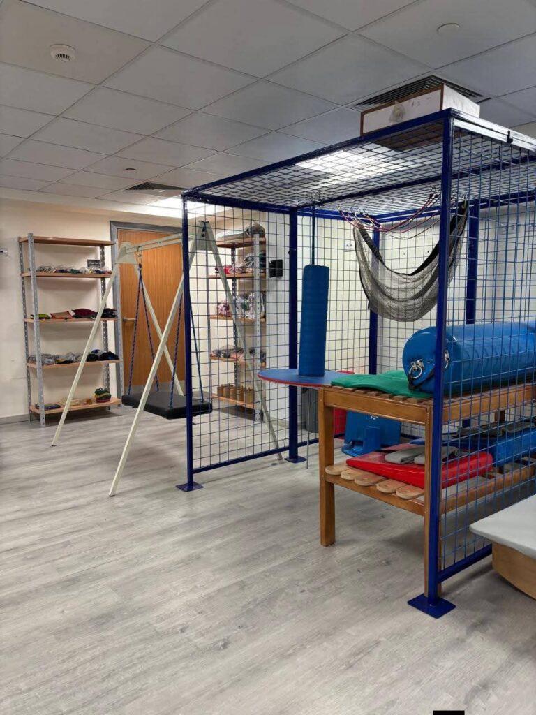 fb_img_17737452092651442712209399931979-768x1024 هيئة الرعاية الصحية تعلن تدشين خدمات العلاج الطبيعي والتأهيل الحركي للأطفال بمستشفى القنطرة غرب المركزي لتعزيز الرعاية التخصصية بالإسماعيلية