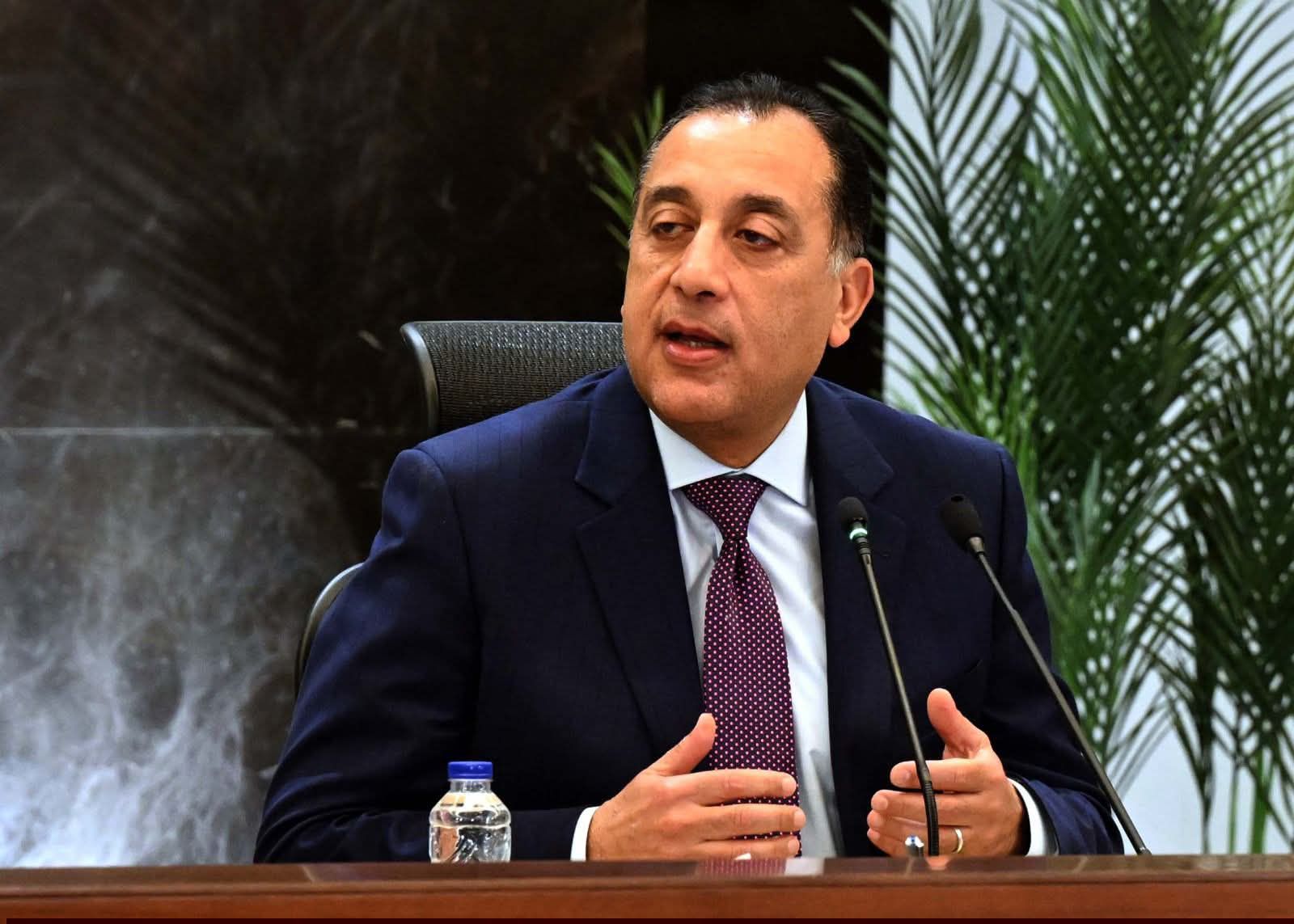 رئيس الوزراء يهنئ فخامة الرئيس بحلول عيد الفطر المبارك