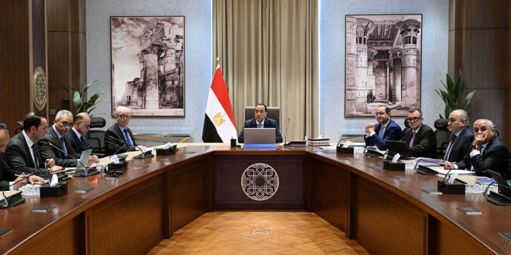 fb_img_17737552898864161115605912384817-1024x512 رئيس الوزراء يستعرض الإصدارة الجديدة المحدثة من وثيقة سياسة ملكية الدولة