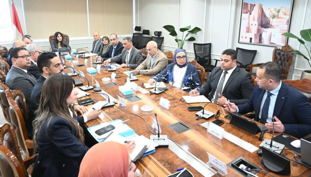 fb_img_17737560191553178103336325974091-1024x584 وزيرة الإسكان تتابع الموقف التنفيذي وتسليم الوحدات بالأبراج الشاطئية وكومباند "مزارين" بمدينة العلمين الجديدة