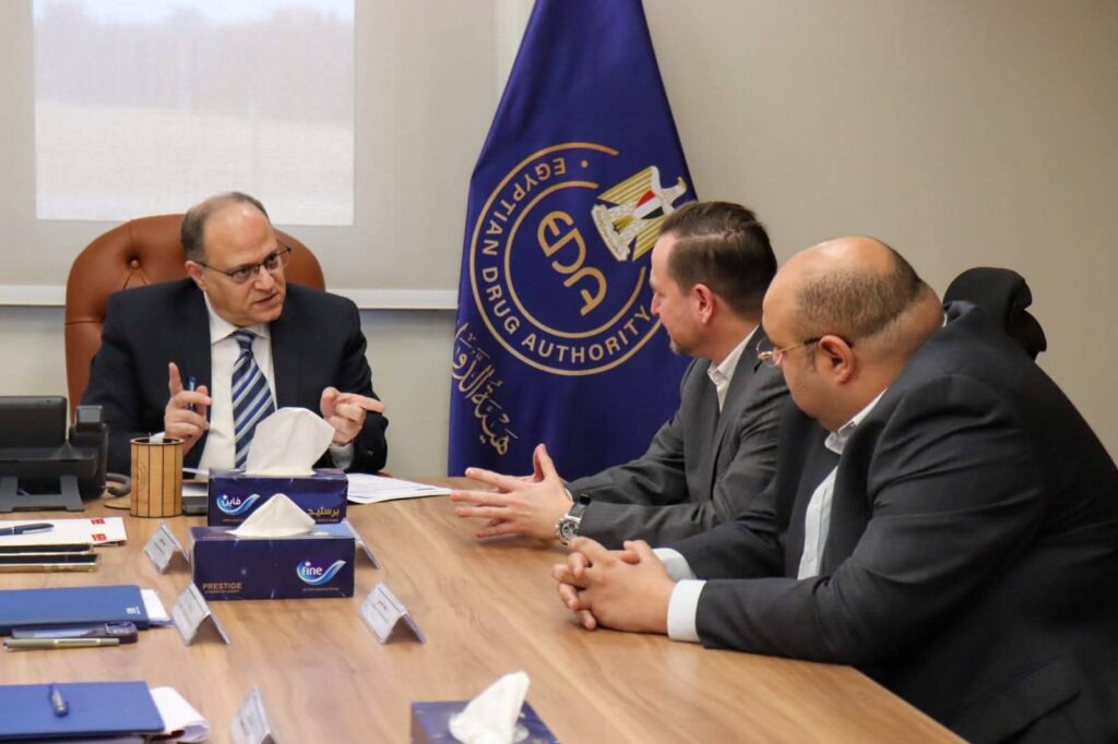 fb_img_17737702892902434763672120135804-1024x682 رئيس هيئة الدواء المصرية يبحث مع ممثلي شركة سيرفييه مصر تعزيز التعاون وتوطين الصناعات الدوائية المتطورة