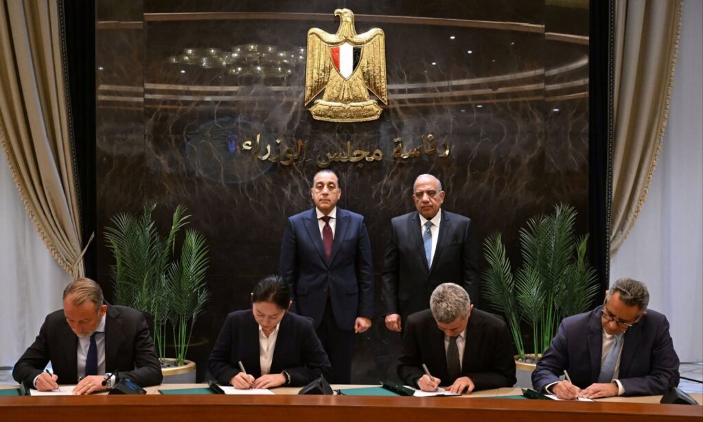 fb_img_17738272957086429669062180319680-1024x614 شهدها رئيس الوزراء اليوم:توقيع حزمة من اتفاقيات شراء الطاقة لمشروعات طاقة متجددة وإقامة محطات مستقلة لتخزين الطاقة الكهربائية باستخدام تقنية البطاريات بإجمالي قدرات تصل إلى 5620 ميجاوات