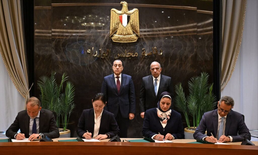 fb_img_17738272986173250382106034598856-1024x614 شهدها رئيس الوزراء اليوم:توقيع حزمة من اتفاقيات شراء الطاقة لمشروعات طاقة متجددة وإقامة محطات مستقلة لتخزين الطاقة الكهربائية باستخدام تقنية البطاريات بإجمالي قدرات تصل إلى 5620 ميجاوات