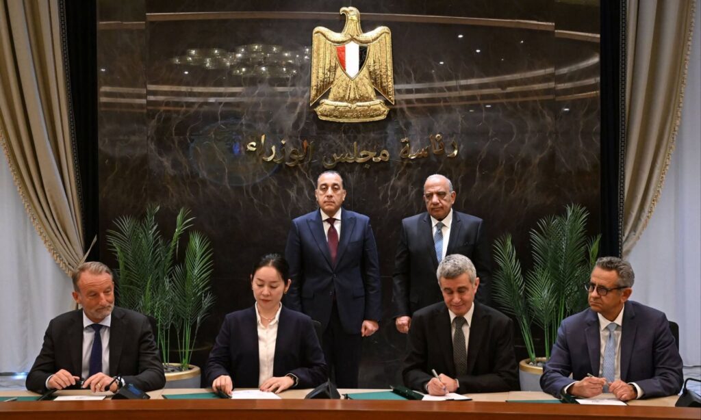 fb_img_17738273064418718109685965598891-1024x614 شهدها رئيس الوزراء اليوم:توقيع حزمة من اتفاقيات شراء الطاقة لمشروعات طاقة متجددة وإقامة محطات مستقلة لتخزين الطاقة الكهربائية باستخدام تقنية البطاريات بإجمالي قدرات تصل إلى 5620 ميجاوات