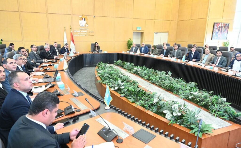 fb_img_17738274112791119506314296992055-1024x632 ▪︎وزيرة الإسكان تعقد اجتماعًا موسعًا لمتابعة الموقف التنفيذي لمشروعات الإسكان التي تنفذها مختلف جهات الوزارة