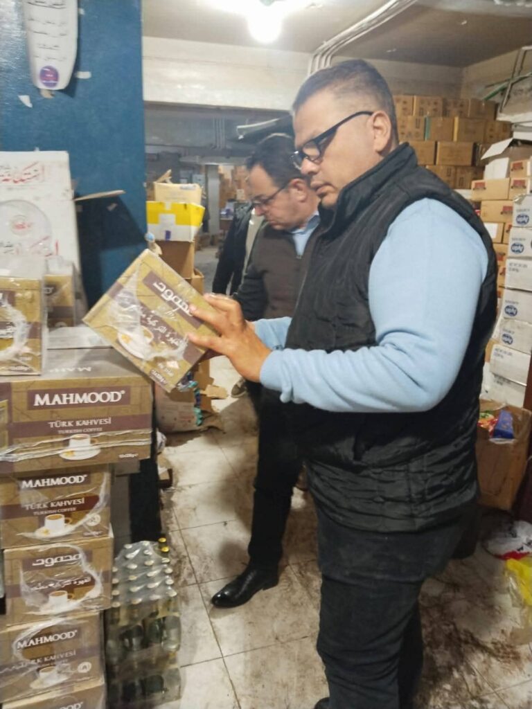 fb_img_17738575062114124253705515364110-768x1024 خلال يومين.. محافظة الجيزة تضبط 11 طن دقيق بلدي مدعم و7 أطنان زيوت مجهولة و2700 قطعة حلوى منتهية الصلاحية